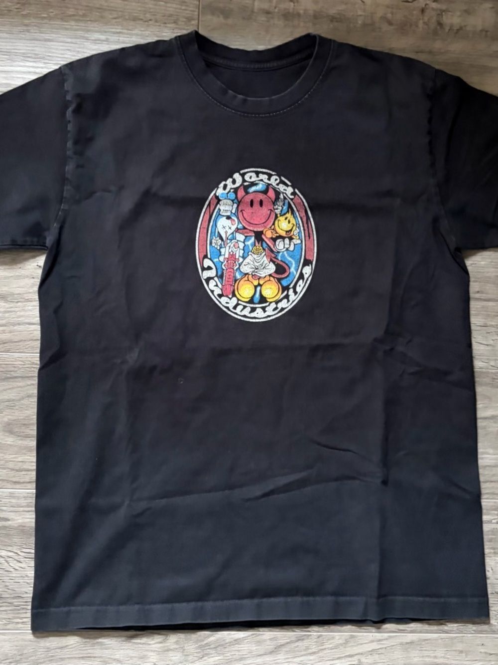 Vintage World Industries Skateboarding Tee shirt men's size Medium